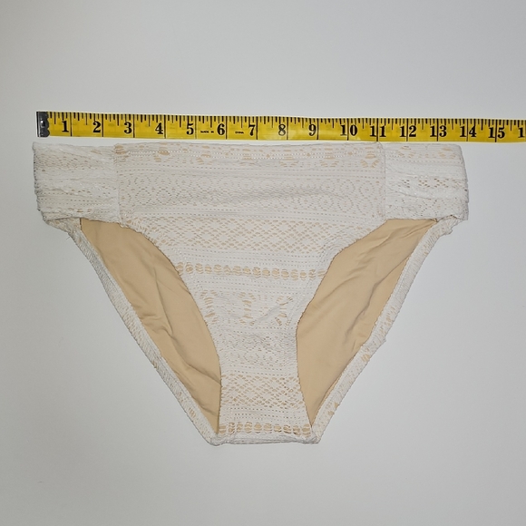 NWOT Bleu Rod Beattie Sneak Peek Crochet Side Tab Hipster Bikini Bottoms White 4 - Picture 10 of 10